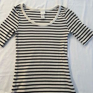 Asics Black and White Fitted Short Sleeve Tee